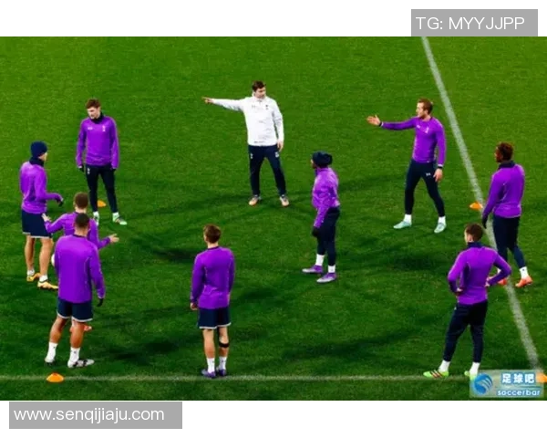 绿茵巨星同框定格激情时刻记录足球魅力瞬间